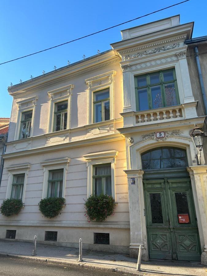Historic Center-lovely Nature *